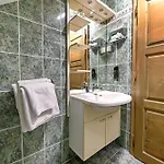 Bivanje na kmetiji Turisticna Kmetija Pungracic