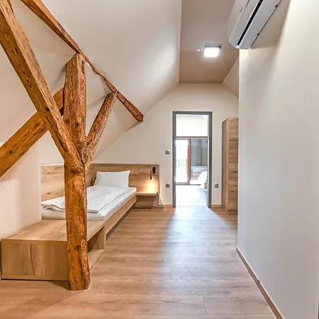 Turisticna Kmetija Pungracic